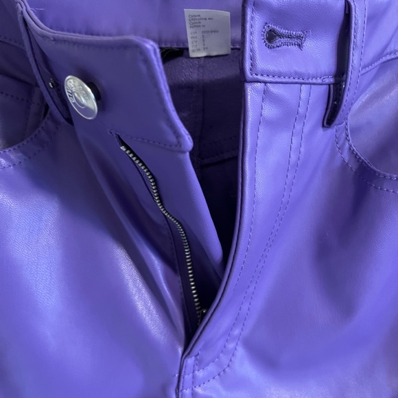 Purple pleather pants - Picture 2 of 5